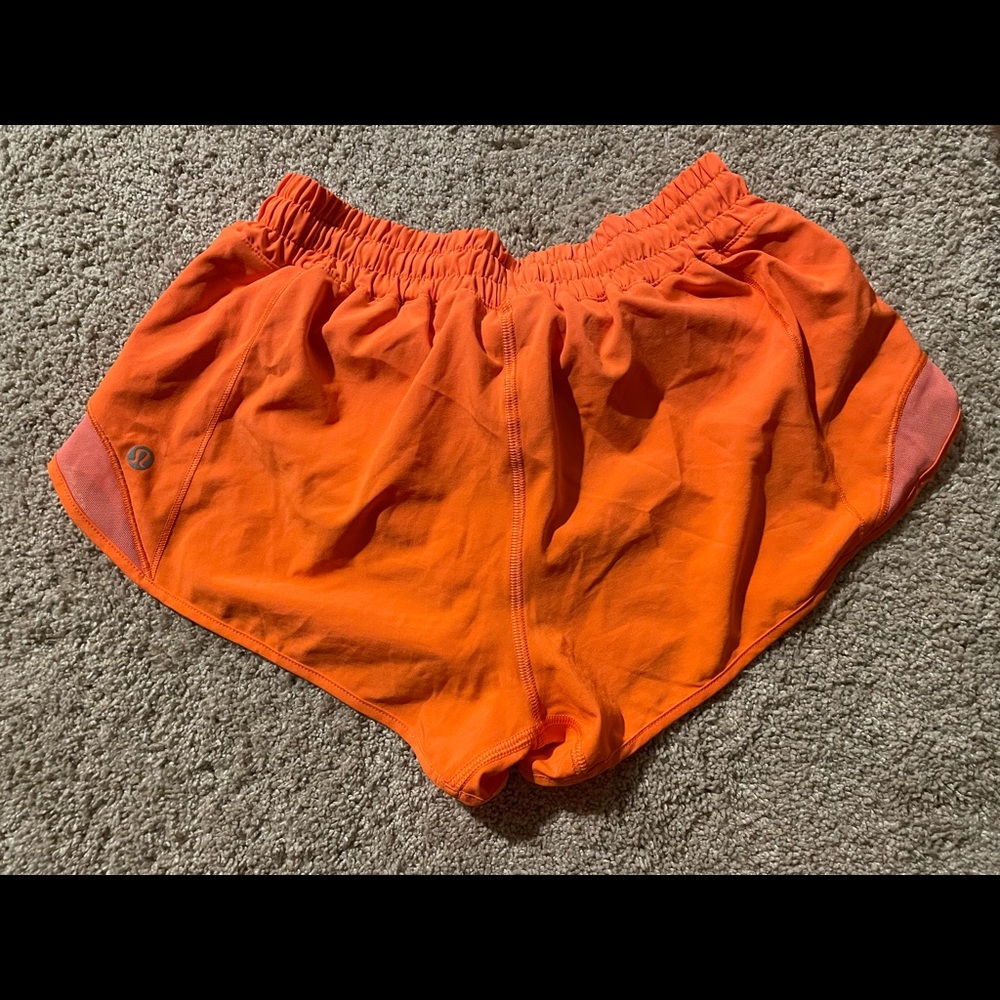 Lululemon Hotty Hot Short II